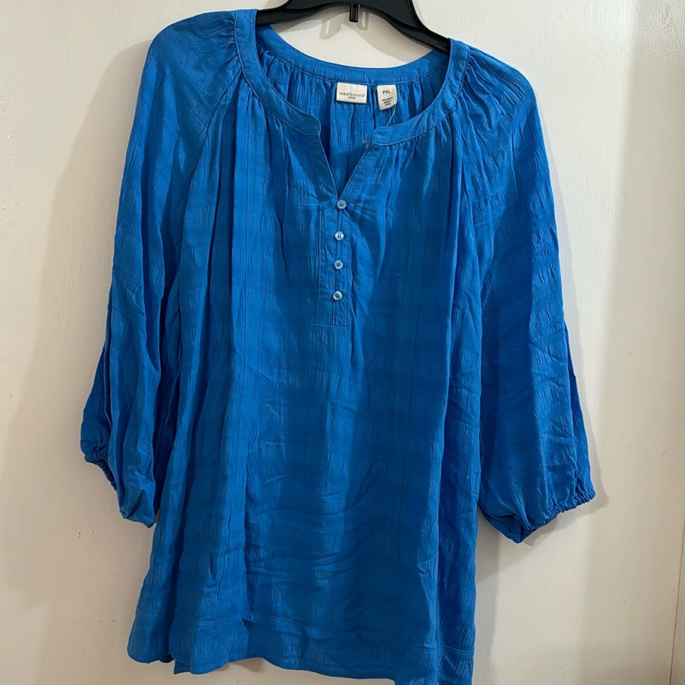Women’s blouse
